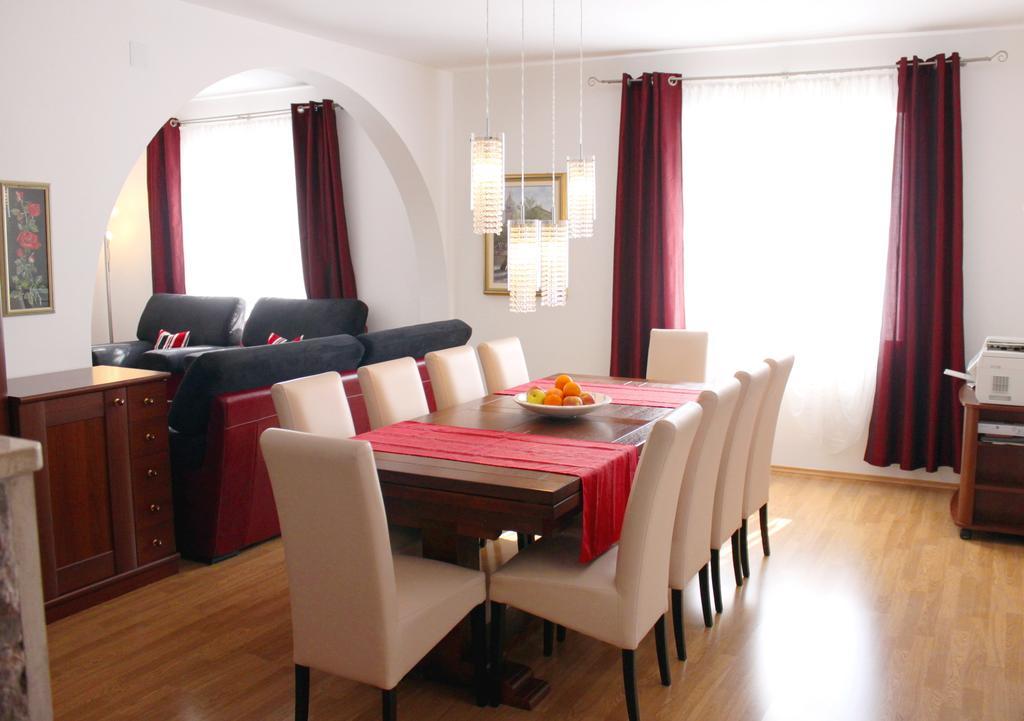 Villa Grand Pinea Čilipi Zimmer foto